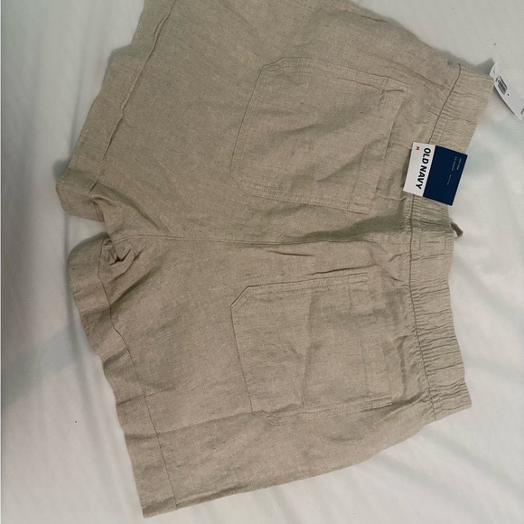Old Navy Tan High Waist Shorts Relaxed Fit - Picture 2 of 3